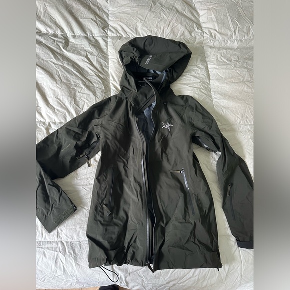 Arc'teryx Jackets & Blazers - Arc’teryx Ski Jacket